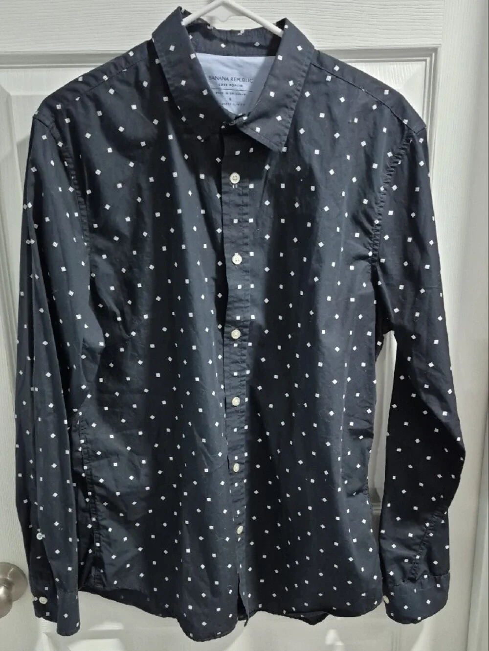 Banana Republic Men's Dark Navy Button-Down Shirt with White Micro Squares